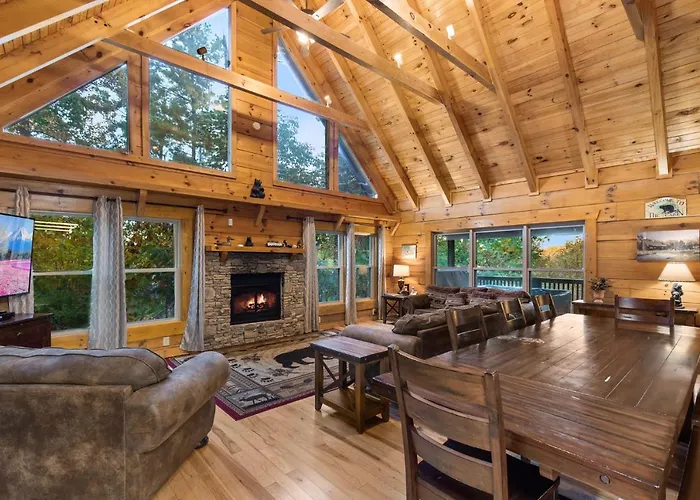 Cozy Bear Lodge Gatlinburg